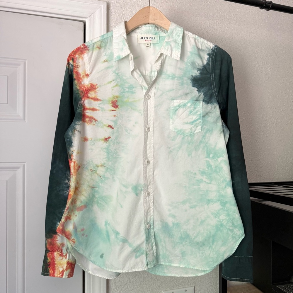 Alex‎ Mill Multicolor green white tie dye cotton long sleeve button up shirt